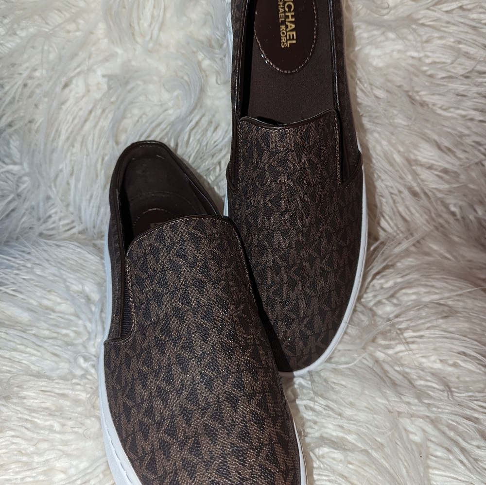 Michael Kors Loafers - Picture 5 of 7